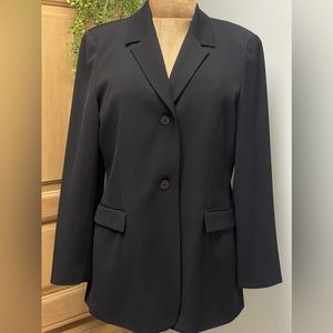 Renfrew black blazer size 12 NWT